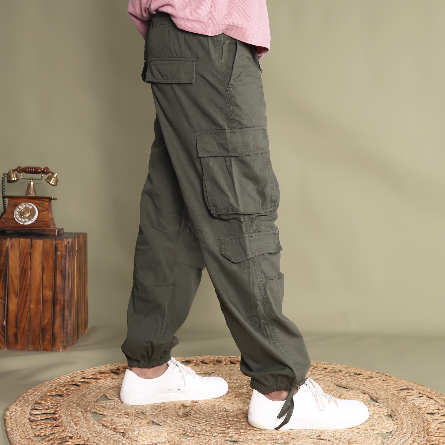 Men’s Baggy Regular Fit Cargo Pants - Image 4