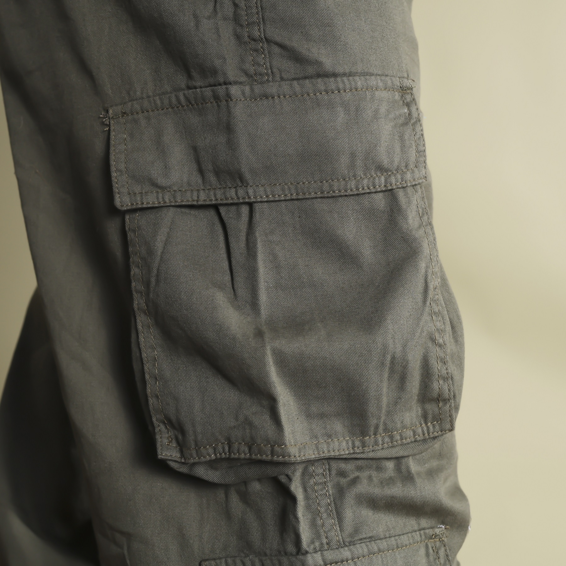 Men’s Baggy Regular Fit Cargo Pants - Image 5