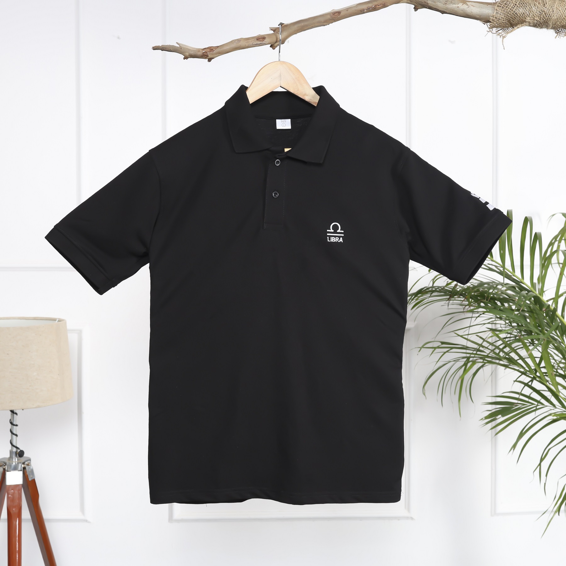 Leo Zodiac Polo Collar T-Shirt – Black